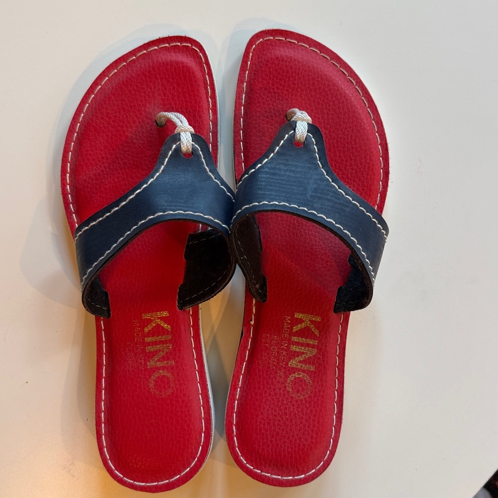 Kino Sandals Ladies Lily
Made in Key West Florida 
Red and blue
Size 10